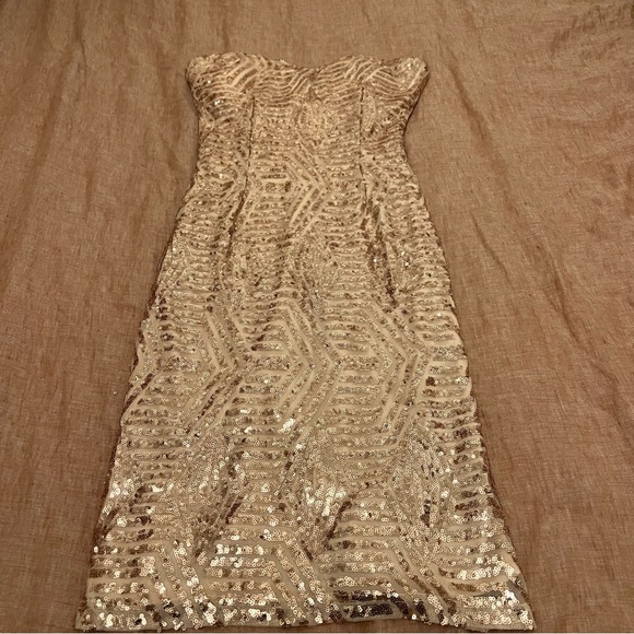 Guess Beige Checkered Pleated A-line Strapless Bustier Dress main image 0